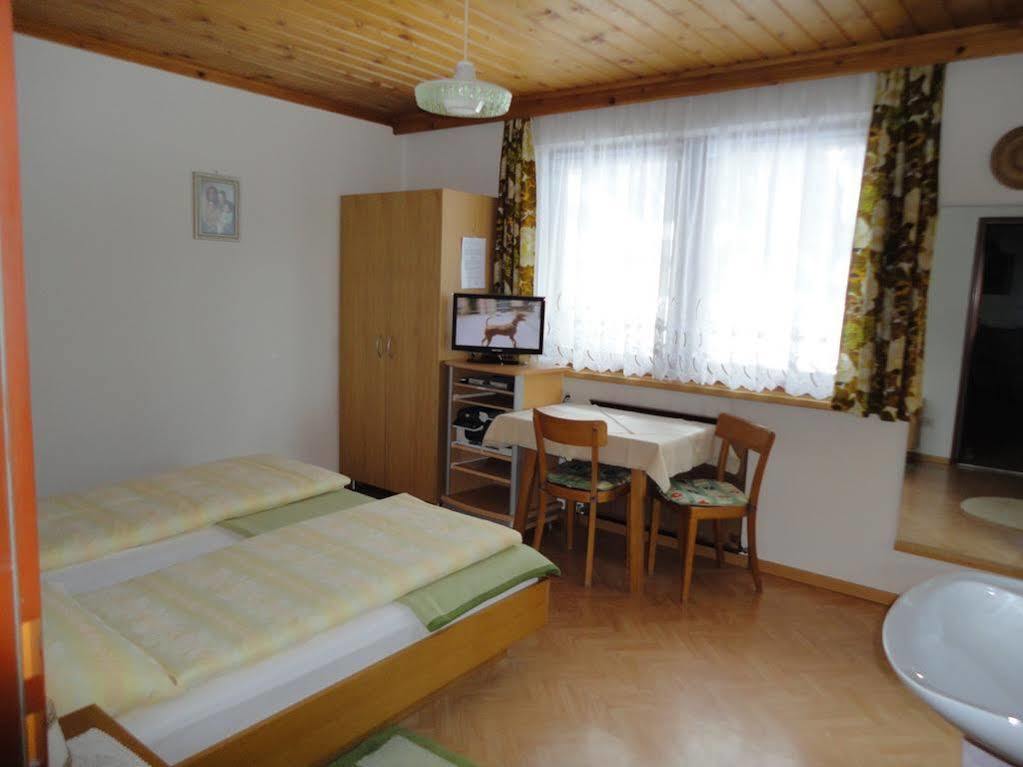 Haus Dorfblick Prägraten Exterior foto